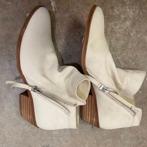 sam eldman ankle booties